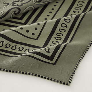 【25SS /キャメル】HERMES Festival des Amazones バンダナ 140 Festival des Amazones Bandana shawl 140 | Hermès Australia